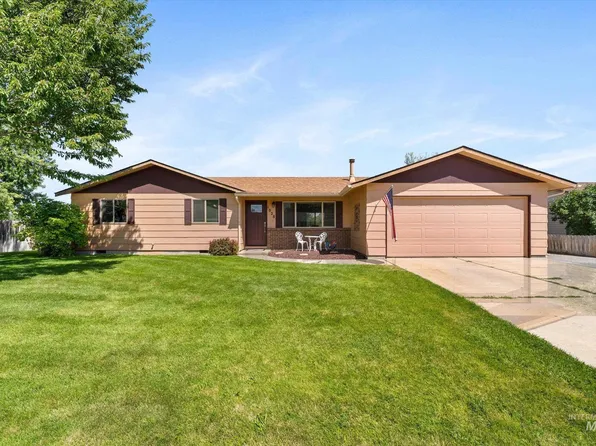 1028 Goldenrod Dr, Nampa, ID 83686
