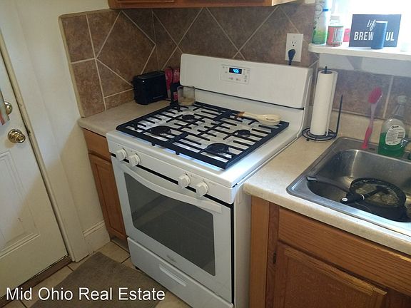 5th image of 41 E Maynard Ave #6893173