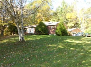 51 Henderson Rd, Williamstown, MA 01267