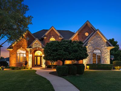 19961 Golden Oak Ln, Mokena, IL, 60448