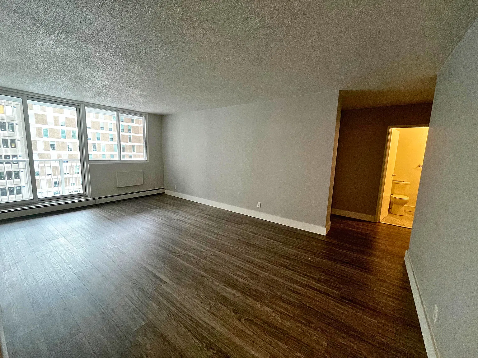 Gloucester Apartments — Photo 3