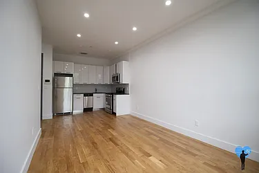 Rented by Next Door Realty NYC