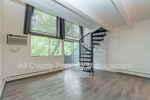 1842 Canyon Blvd #205 Photo 1 1842 Canyon Blvd #205 Photo 1