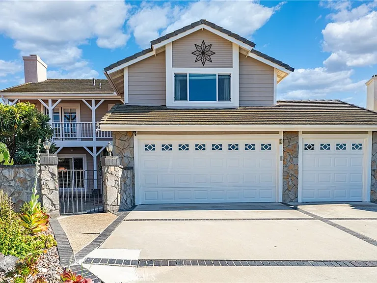 13850 Bruyere Ct — Photo 66