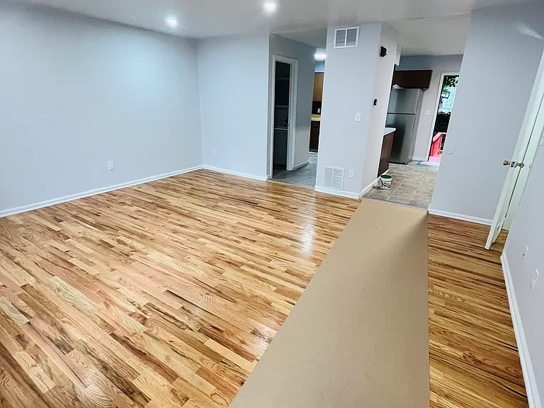 101 Hazel St #B7 — Photo 4