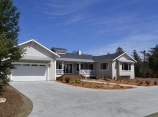 289 Bannon Ln, Penngrove, CA 94951