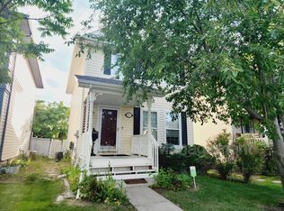 1267 Gillespie Cres NW, Edmonton, AB T5T6M5