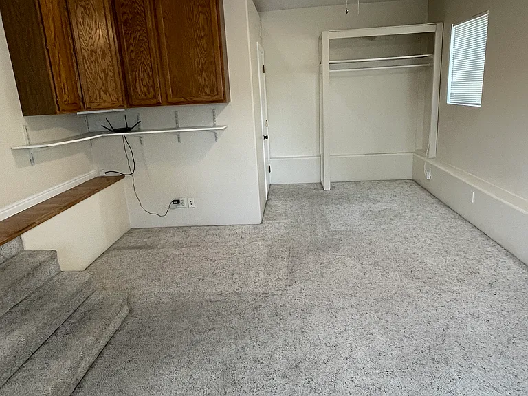 20 W Valley Dr — Photo 18