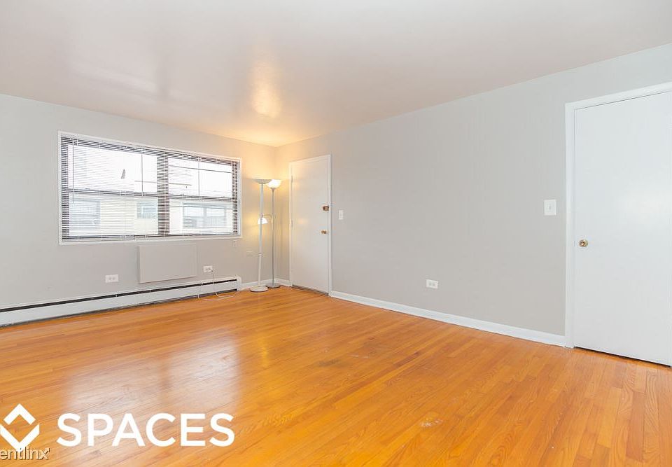 1st image of 1654 W Pratt Blvd APT 3S