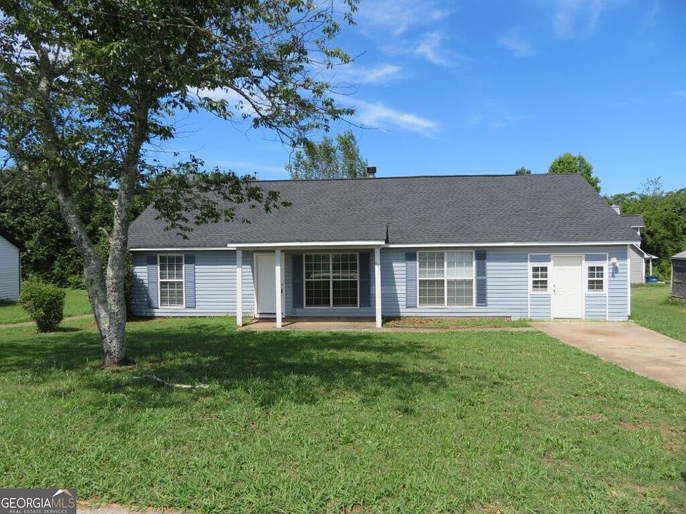 1st image of 9451 Sleepy Hollow Ln