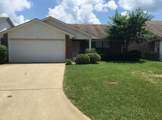 1234 Cleardale Dr, Longview, TX 75604
