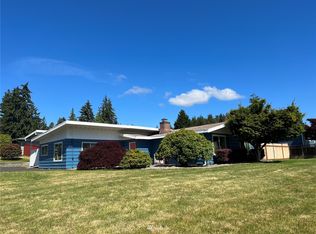 408 NE Pinewood Dr, Bremerton, WA 98310