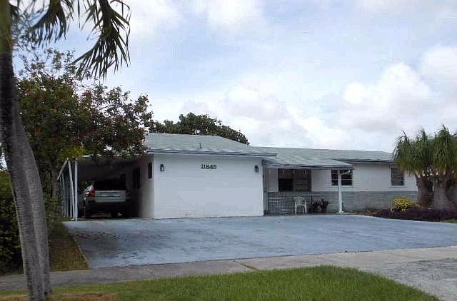 2nd image of 11845 SW 206th St