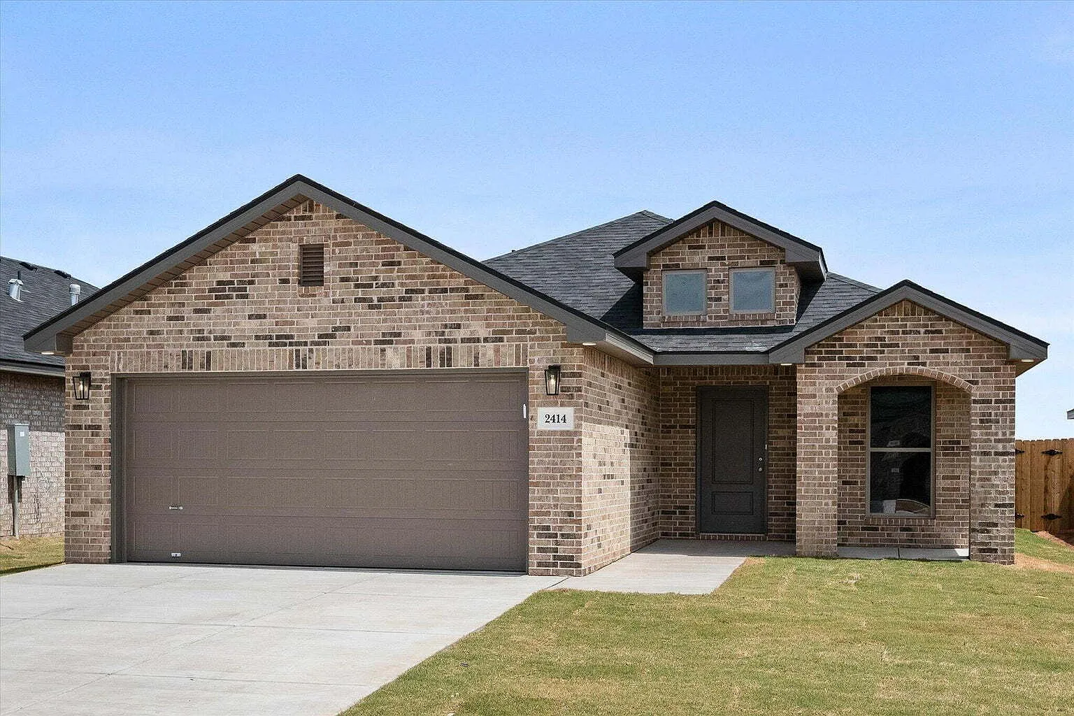 3 bed, 2.0 bath, 1450 sqft, $1,650 — Photo 1