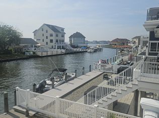 32 Wilkins Rd, Toms River, NJ 08753