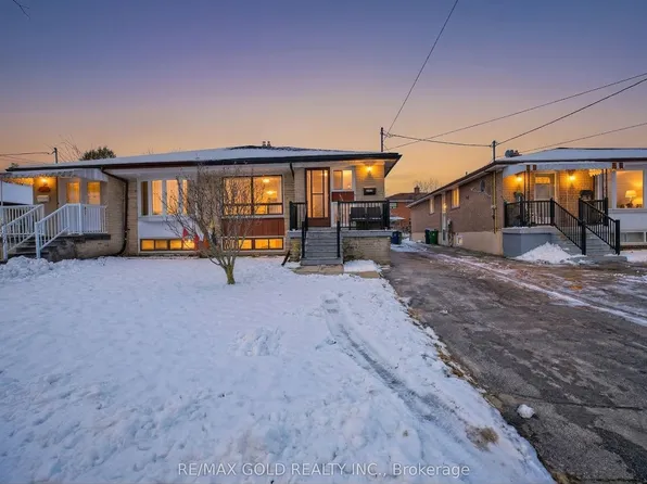 130 Duncanwoods Dr, Toronto, ON M9L 2E1