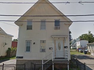 105 Abbott St FLOOR 1, Lawrence, MA 01843