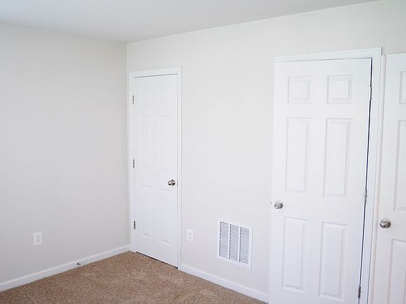 4th image of 12901 Brickyard Blvd