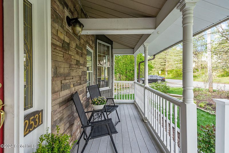 3rd image of 2531 Englewood Avenue