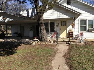 409 W Little St, Hamilton, TX 76531