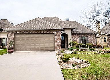 1st image of 102 Gunter Grass Ct