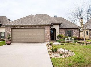 102 Gunter Grass Ct, Lafayette, LA 70508