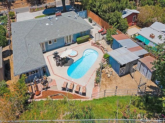 3rd image of 10210 Wheatland Ave