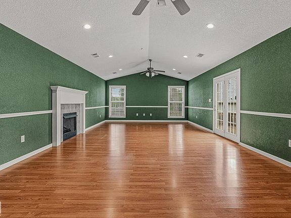 2nd image of 4600 Summit Ridge Dr