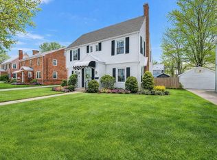 46 Eckington St, Springfield, MA 01108