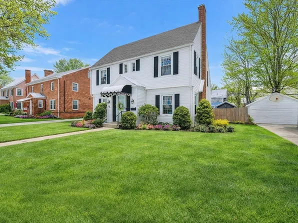 46 Eckington St, Springfield, MA 01108