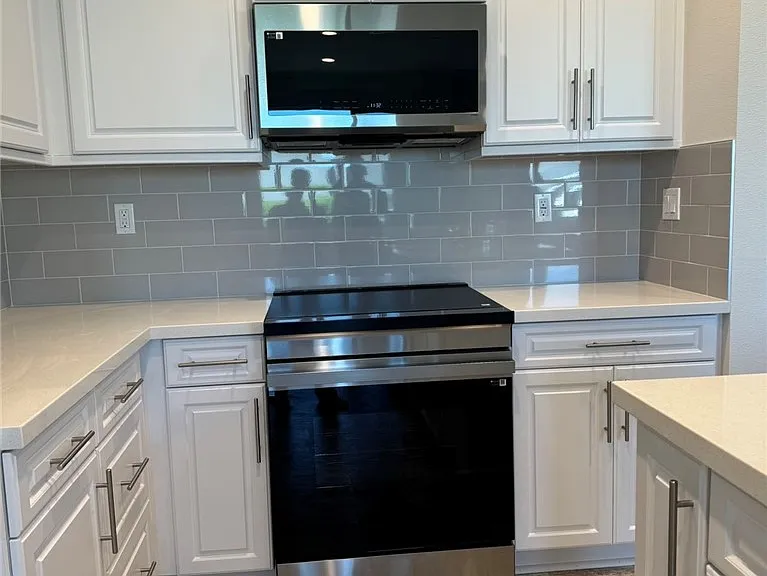 1096 N Ivory Palm Ln — Photo 3