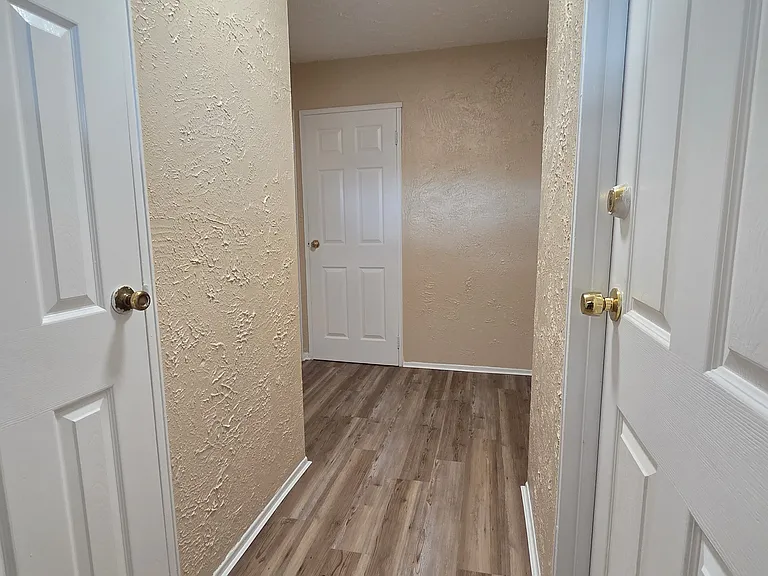 162 Jules Dr #1 — Photo 17