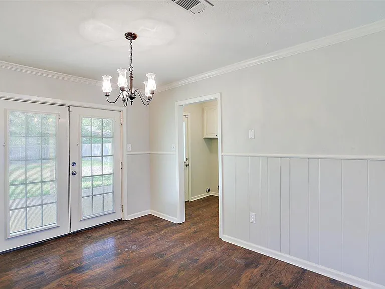 2525 Gina Dr — Photo 12