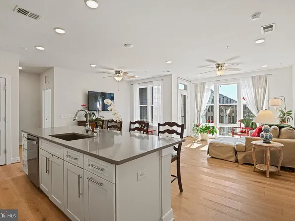 11200 Reston Station Blvd #402, Reston, VA 20190