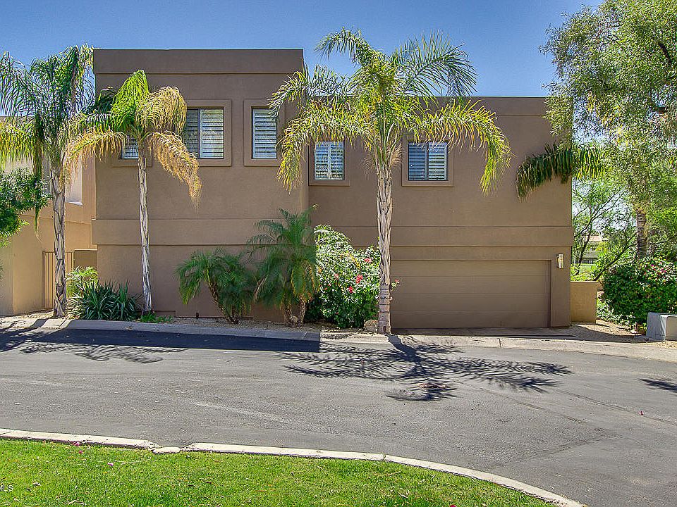 1st image of 3053 E Claremont Ave