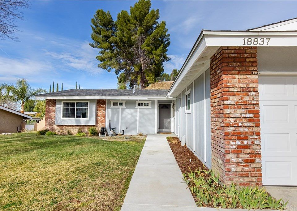 1st image of 18837 Cedar Valley Way