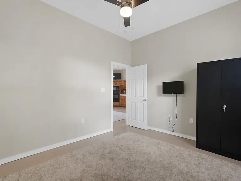 707 Alameda Blvd NW — Photo 12