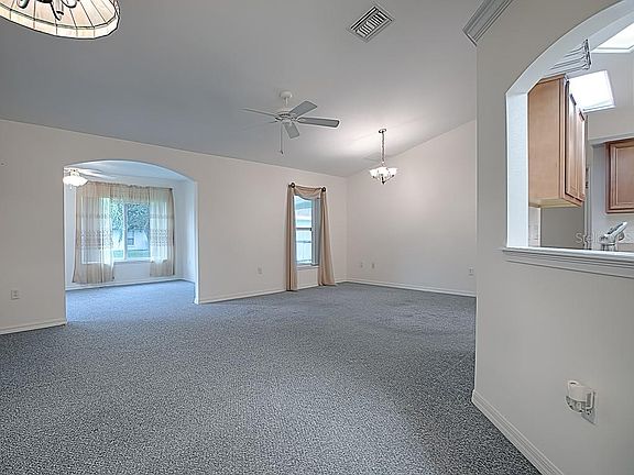 4th image of 204 Shannon Ln