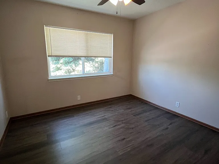 625 5th Ave #7 — Photo 3