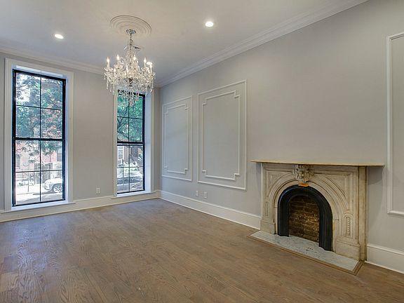3rd image of 36 Claver Pl #Home