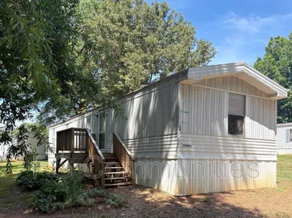 1754 Zion Rd #14, Morganton, NC 28655