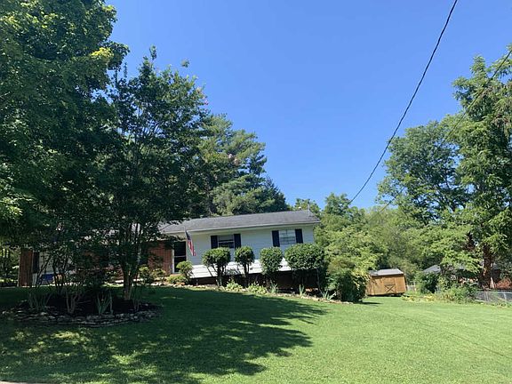 3rd image of 307 S David Ln