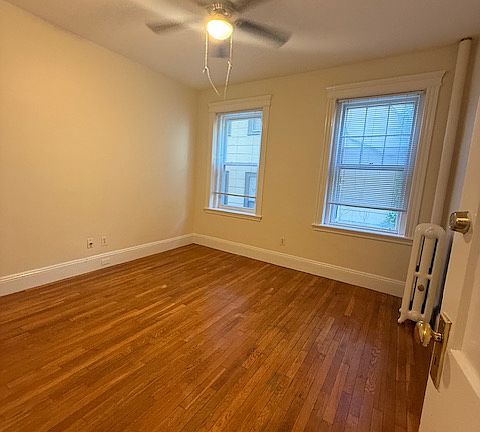 3rd image of 41L Wendell St #3