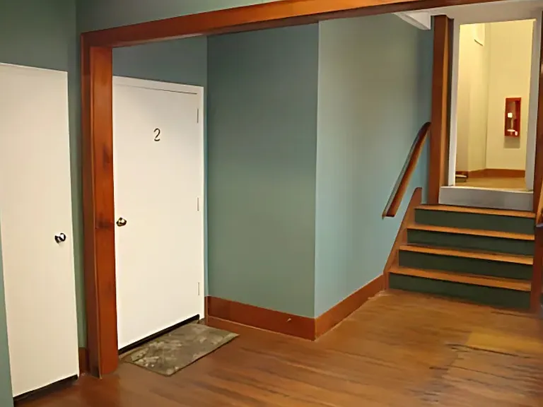1208 Main St #3 — Photo 20
