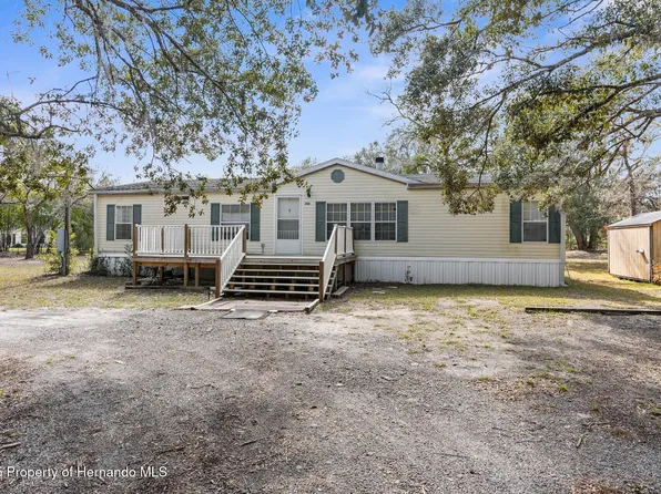 11475 Pitcairn St, Brooksville, FL 34613