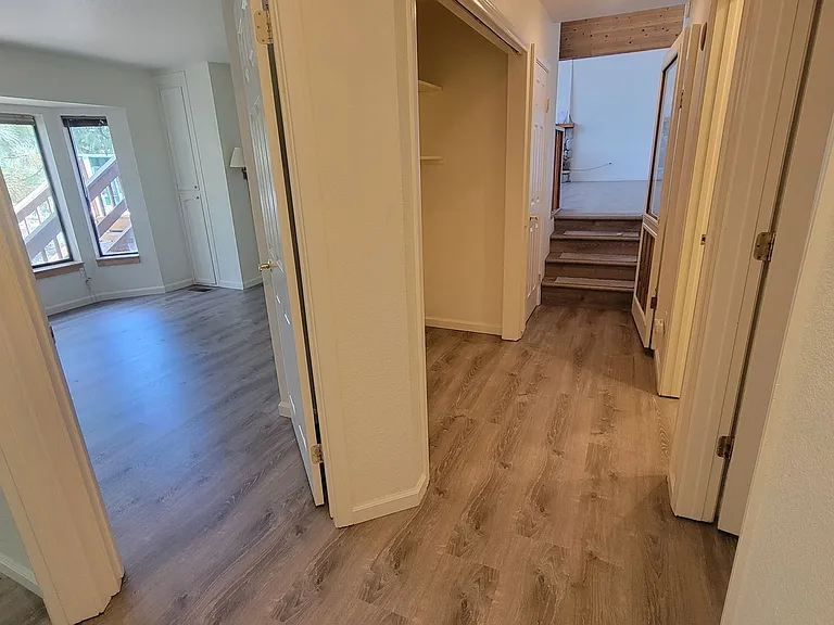 1617 Zion Way — Photo 10