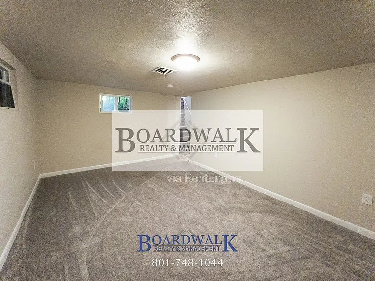 34 Glenwood Ave #BASEMENT — Photo 6
