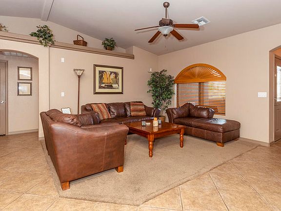 5th image of 3569 Desert Garden Dr