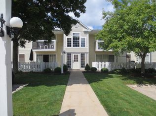 2857 N Bay Dr #14, Westlake, OH 44145