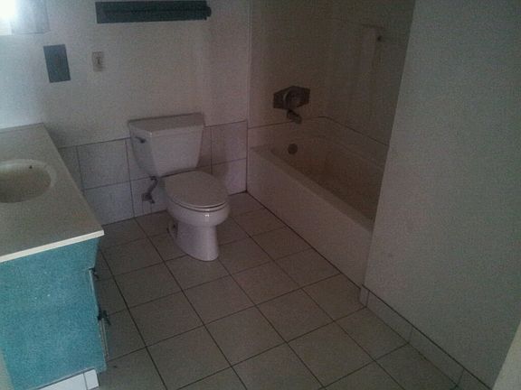 4th image of 5021 W Avalon Dr